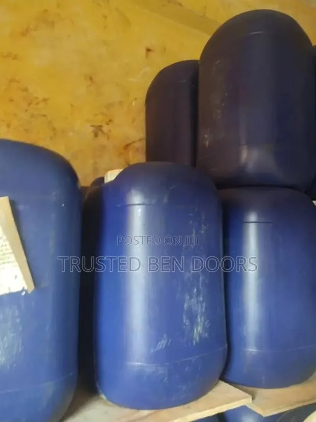 Tile Cleaning Hydrochloric Acid Gallon (40kg) · Photo 2
