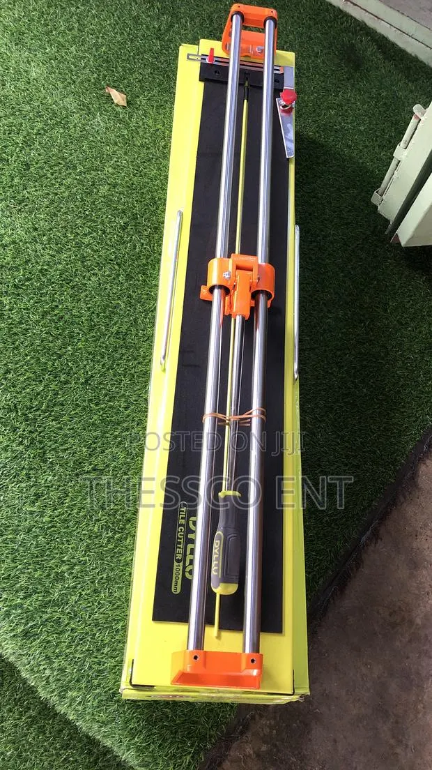 Tile Cutter 1000mm Dyllu · Photo 1