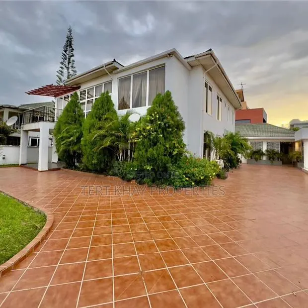 Furnished 6bdrm House in Cantonments, US Embassy Area for sale · Photo 1
