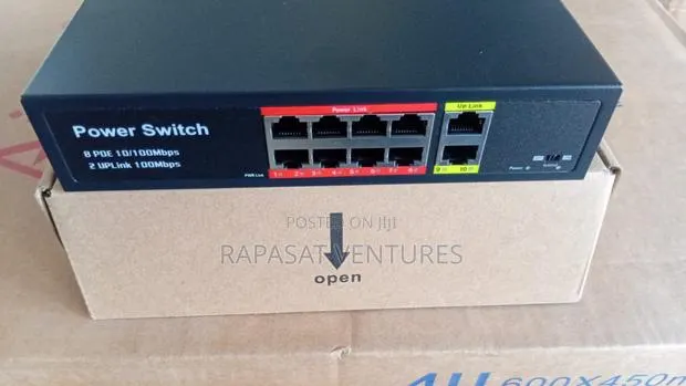 8 Port Poe Switch · Photo 1