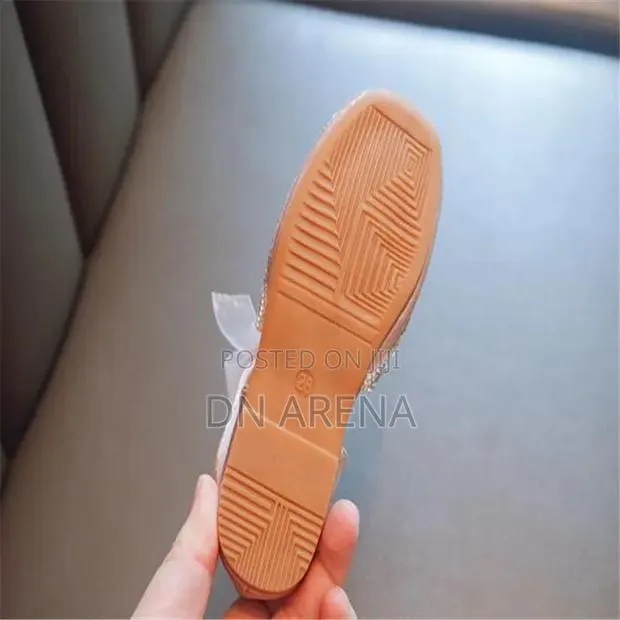 Girls Autumn Rhinestone Bow Leather Princess Shoes · Photo 3