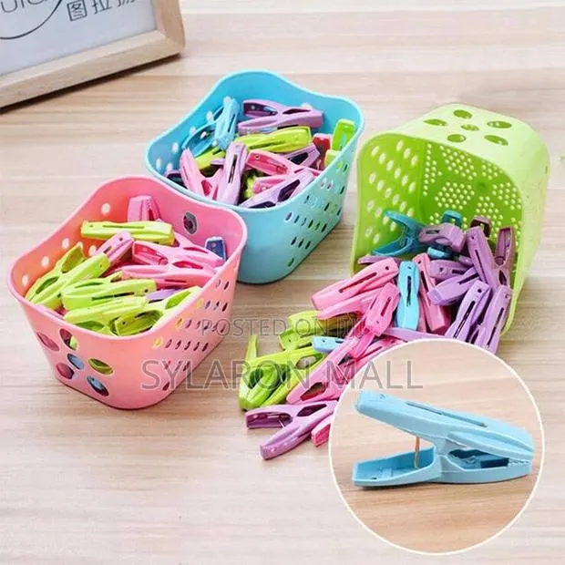 30 Pegs in Basket · Photo 1