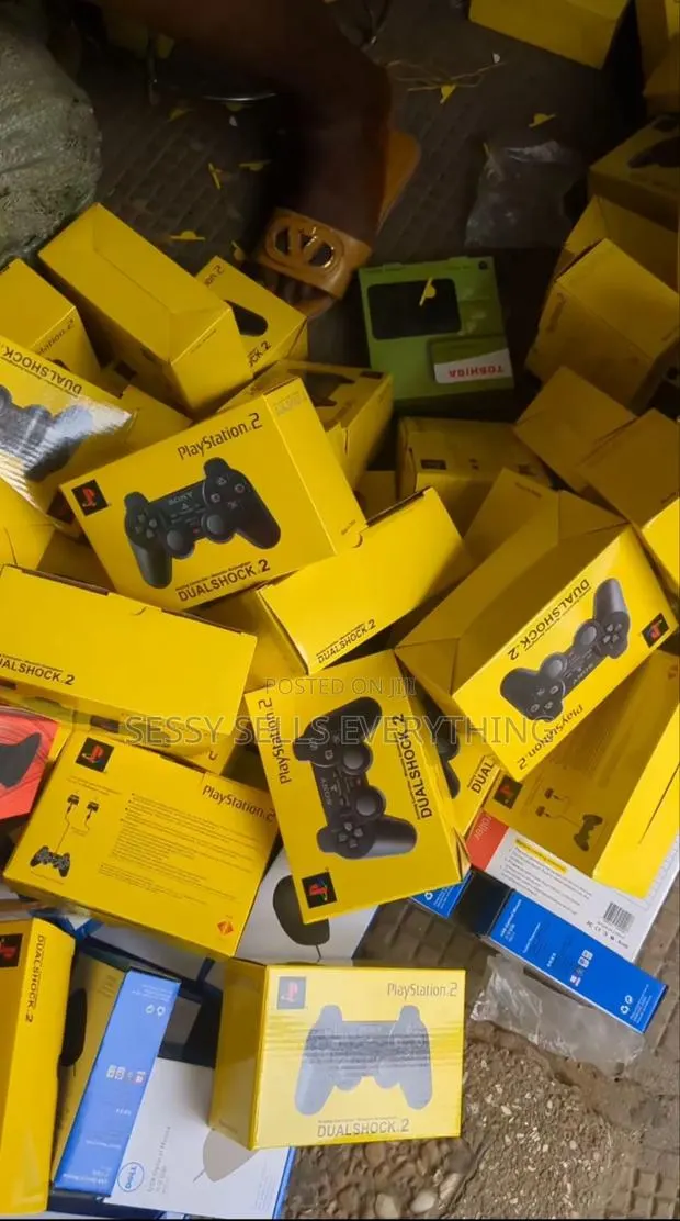 Ps2 Wired Controller · Photo 1