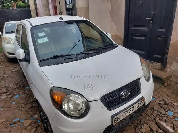 Kia Morning 2010 White · Photo 1