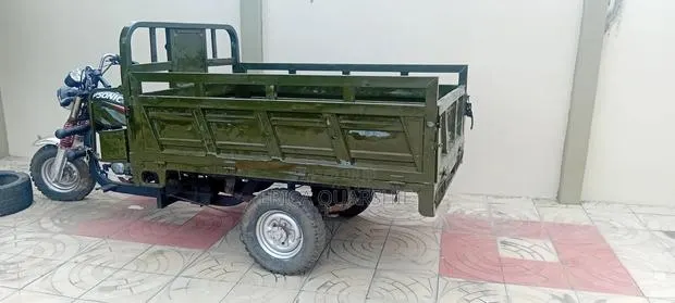 Tricycle 2022 Green · Photo 1