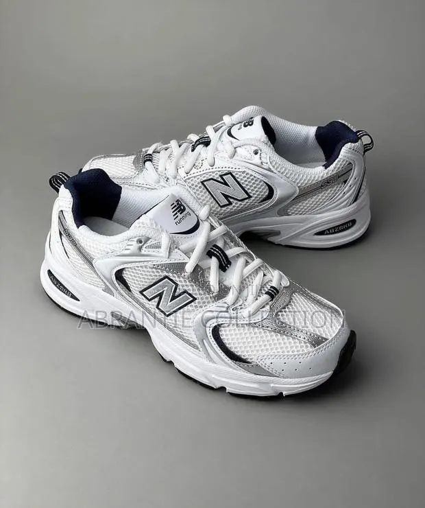 New Balance 530 White · Photo 1
