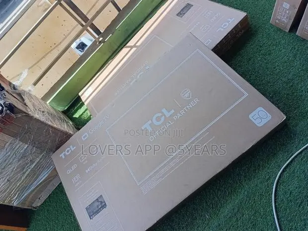 Gigantic TCL 50 Inches · Photo 1