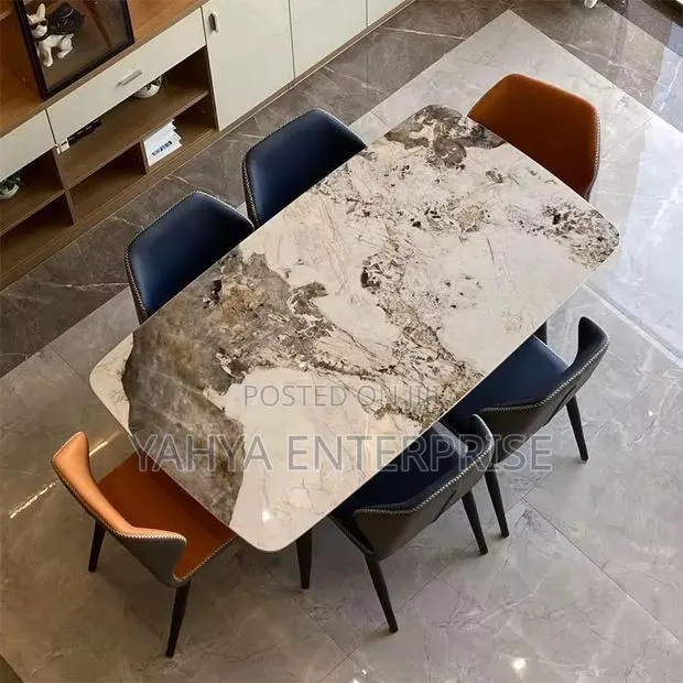 6 Chairs Dining Table · Photo 1