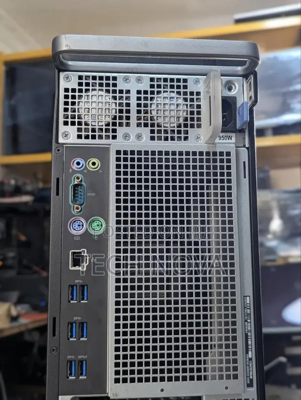 Desktop Computer Dell Precision 5820 16GB Intel Core i7 HDD+SSD 256GB · Photo 1