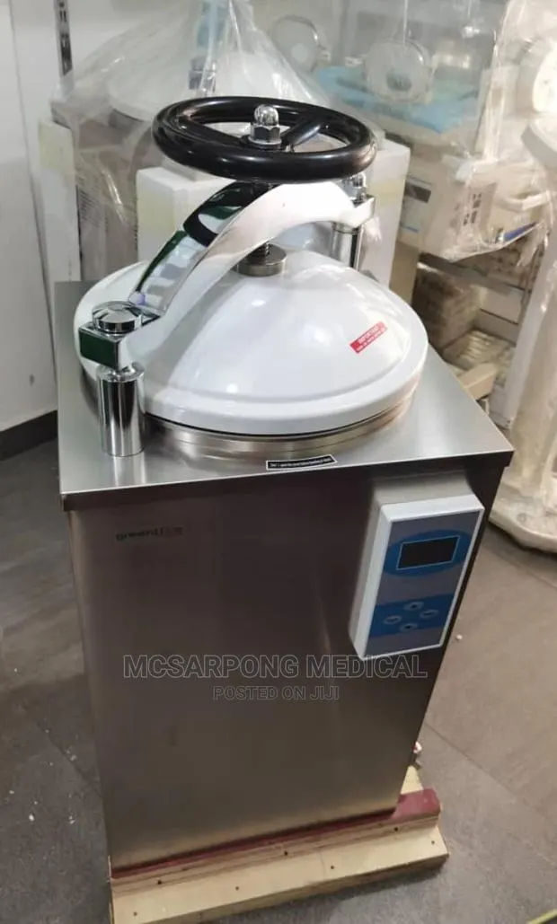 Autoclave Vertical Sterilizer · Photo 1