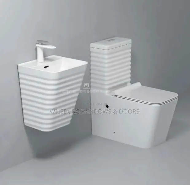 Water Closet · Photo 1