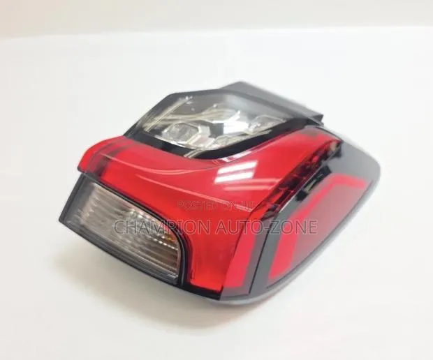 Mitsubishi Outlander 2020-2021-2022-2023-2024 Sports Taillight. · Photo 1