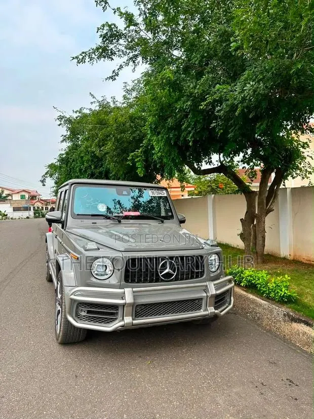 Mercedes-Benz G-Class 2023 · Photo 1
