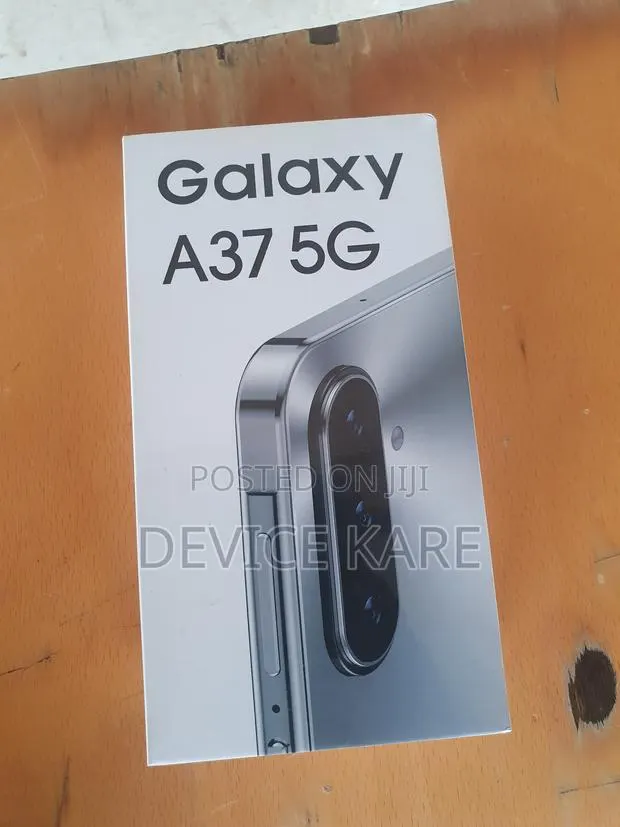 New Samsung Galaxy A37 256 GB Black · Photo 1