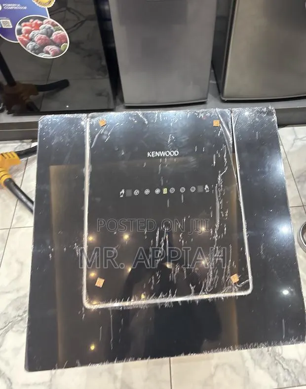 Premium Kenwood 60cm Built in Rangehood(900t) Black · Photo 1