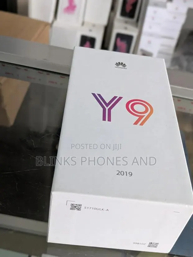 New Huawei Y9 2019 128 GB Black · Photo 1