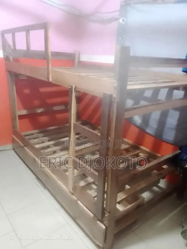 1 1/2 Bunk Bed Simple · Photo 1