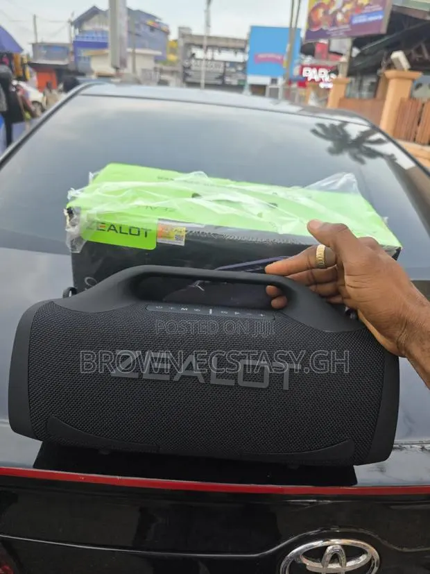 Original Zealot S79 Speaker · Photo 1