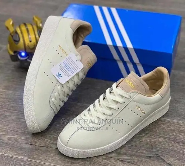 Topanga Cream · Photo 1