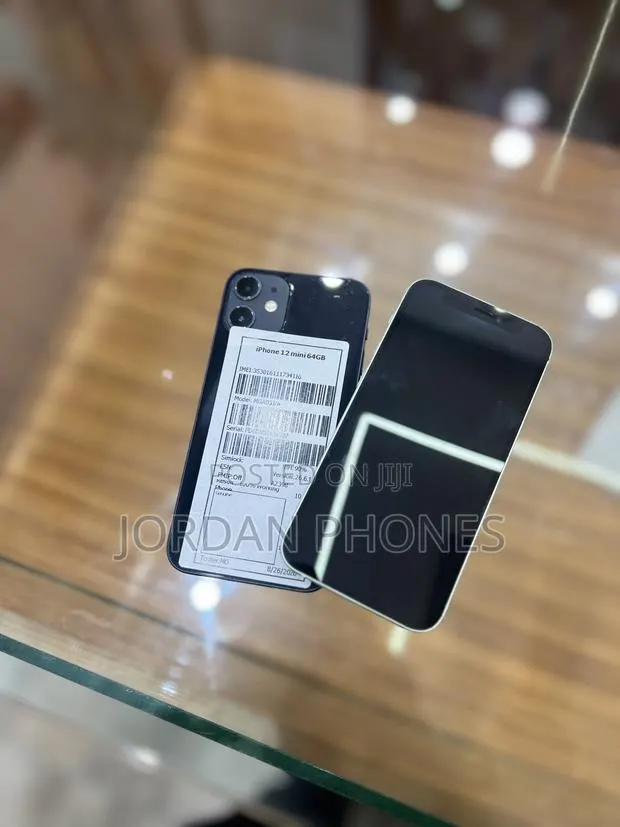 Apple iPhone 12 mini 64 GB Blue · Photo 1