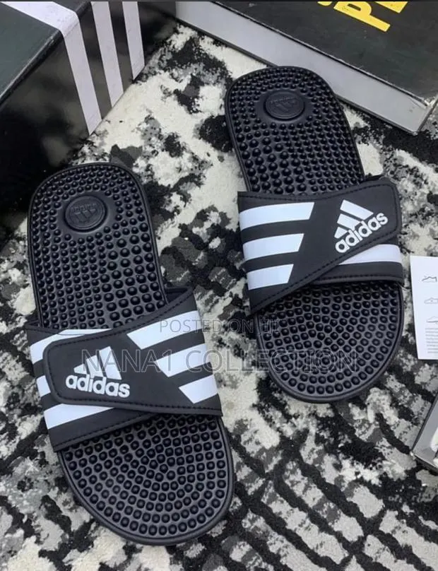 Adidas Adissage Slides · Photo 1