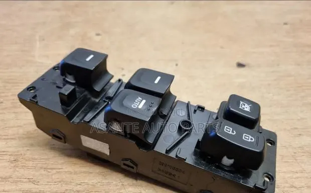 Hyundai Veloster Power Window Switch · Photo 1