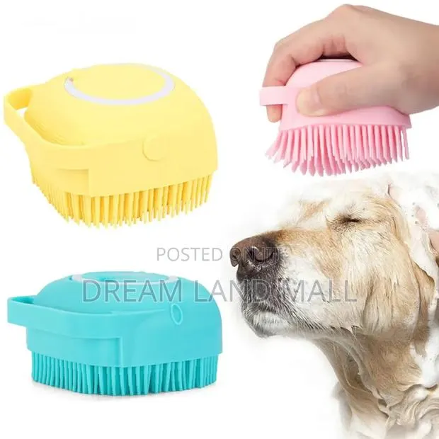 Dog Silicone Bathing Brush · Photo 1