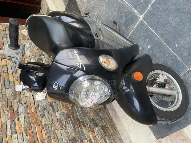 Motorcycle 2000 Black
