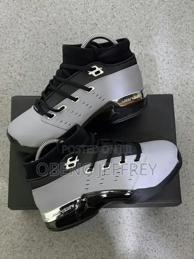Original Air Jordan 17 Gray/Black · Photo 1