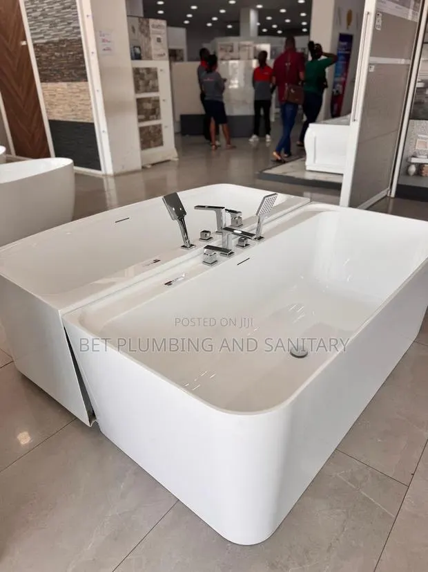 Jacuzzi Bathtub With Tap_bath_jacuzzi Complete · Photo 1