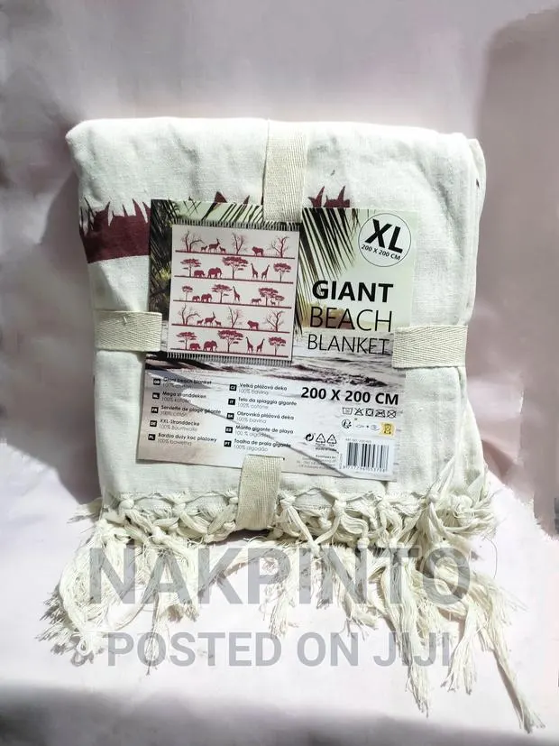 XL Giant Beach Blanket / Towel · Photo 1