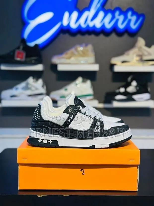 Louis Vuitton LV Trainer · Photo 1