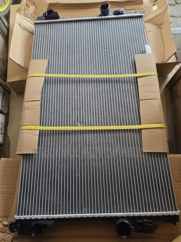 Radiator Tank · Photo 1