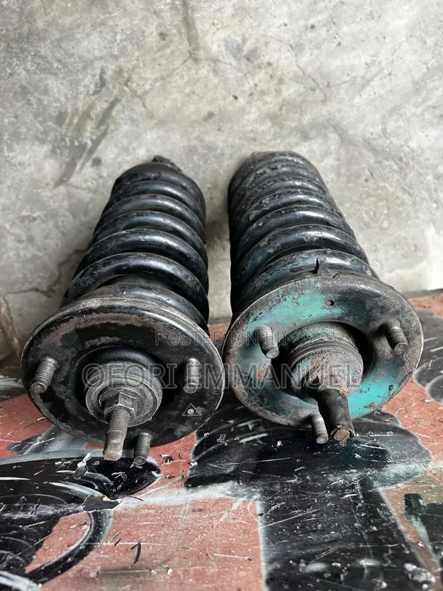 Nissan Navara Front Shocks · Photo 1