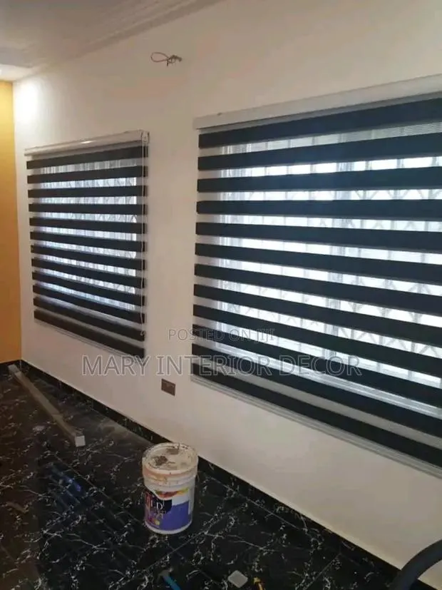 Window Blinds · Photo 1