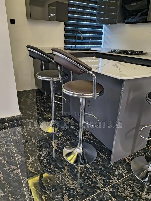 Island Stool · Photo 1
