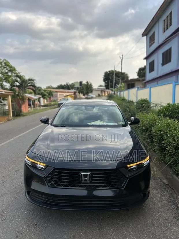 Honda Accord EX CVT 2024 Black · Photo 1