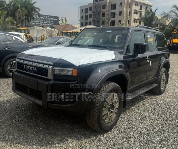 New Toyota Land Cruiser Prado 2025 Black · Photo 1