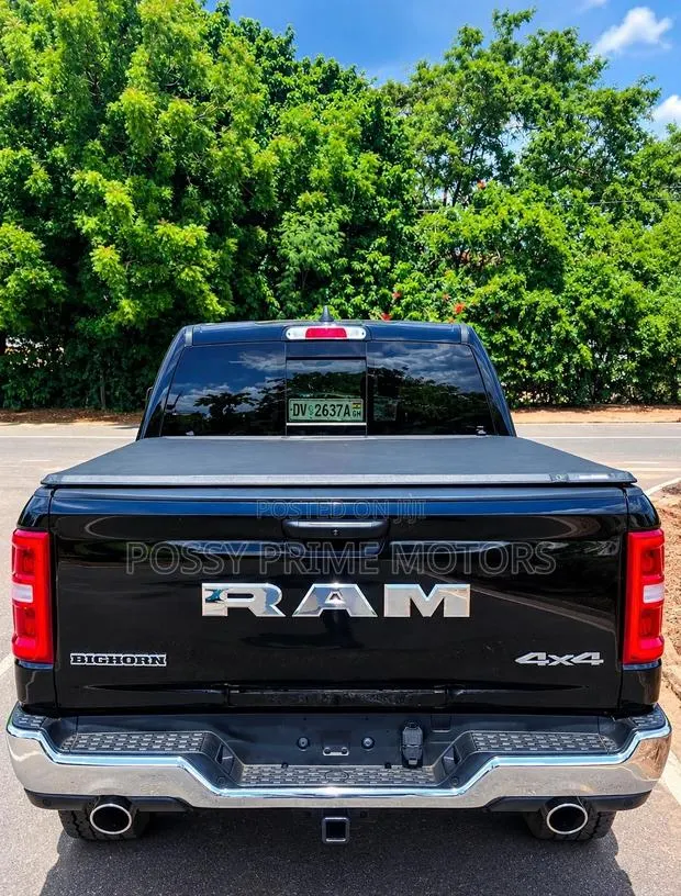 Dodge RAM 2025 Black · Photo 1