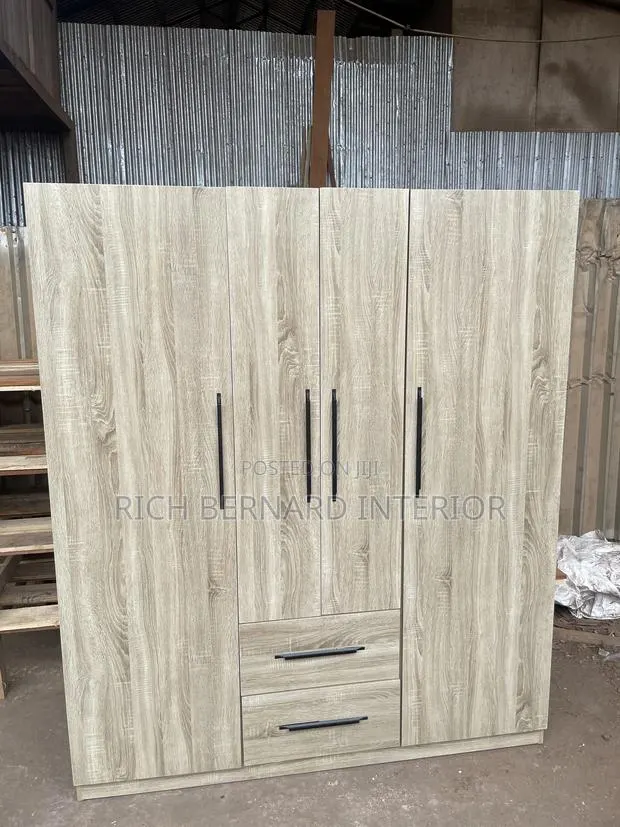 Modern 3-in-1 Wardrobe With Drawers Shelves · Photo 1