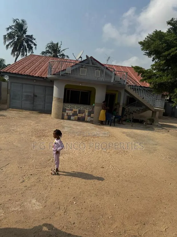 4bdrm Apartment in Kg.Franco Properties, Dansoman for rent · Photo 1