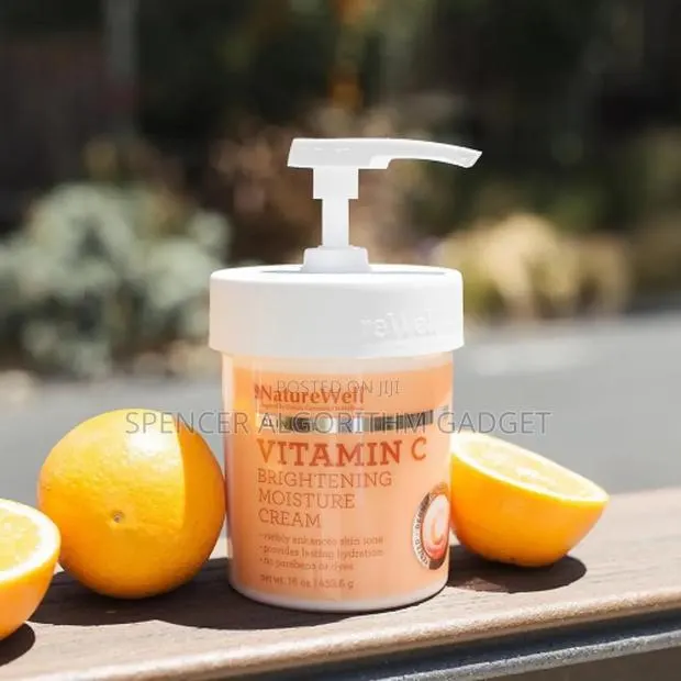 Naturewell Vit. C Brightening Moisture Cream · Photo 1