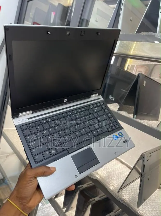 Laptop HP Compaq 8440p 4GB Intel Core i5 HDD 500GB · Photo 1