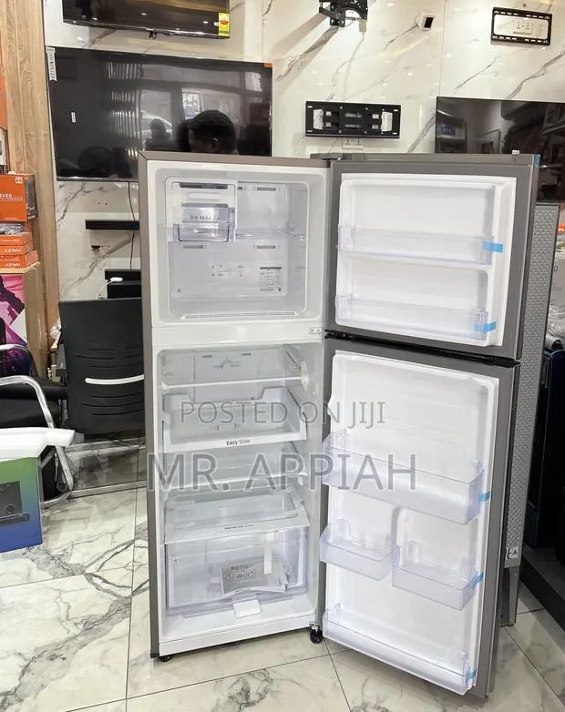 Efficient Samsung Top Mount Freezer Fridge(Rt28)280liters · Photo 1