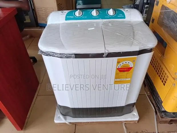 Wash and Spin With Ease – 5kg Twin Tub · Photo 1