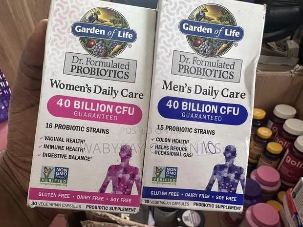 Garden of Life Woman Probiotics and Men · Photo 1