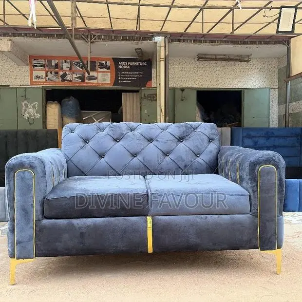 Comfortable Sofa Available in Store · Photo 1