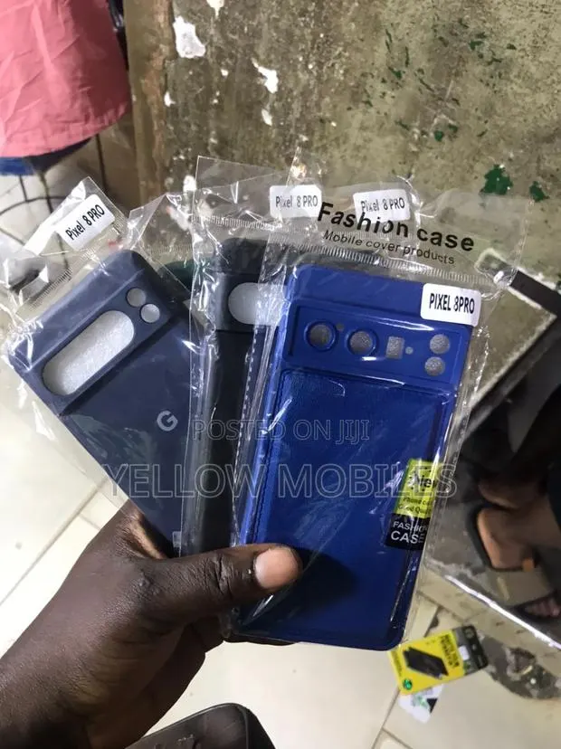 Google Pixel 8pro Silicon Cover · Photo 1