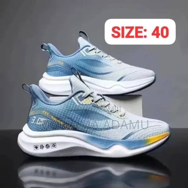 Mixed Unisex Sneakers · Photo 1