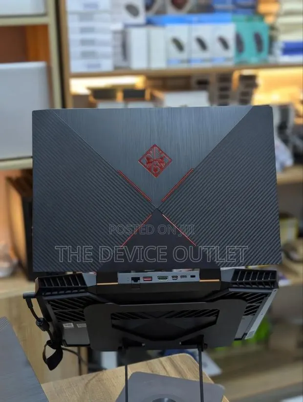 Laptop HP Omen 15 16GB Intel Core i7 HDD+SSD 750GB · Photo 1